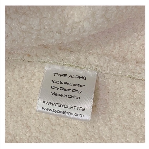 Flash Sale Type Alpha Jacket NEW WITH TAGS Faux leather shearling lined Size L - Picture 9 of 13